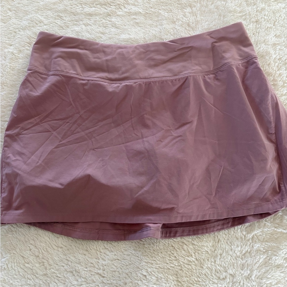 Lululemon play off the pleat size 6